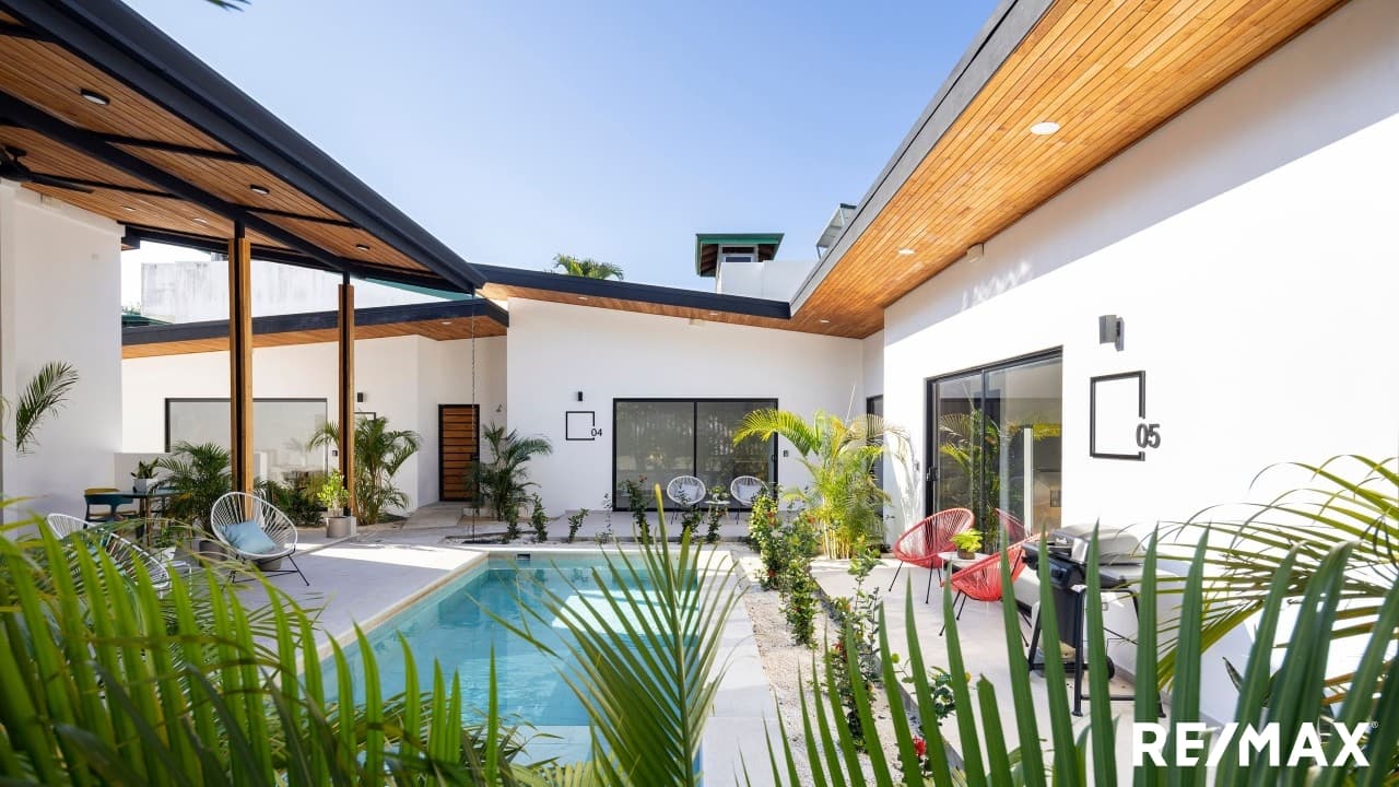 Distinctive Boutique Multi-family Beach Development, photo 6