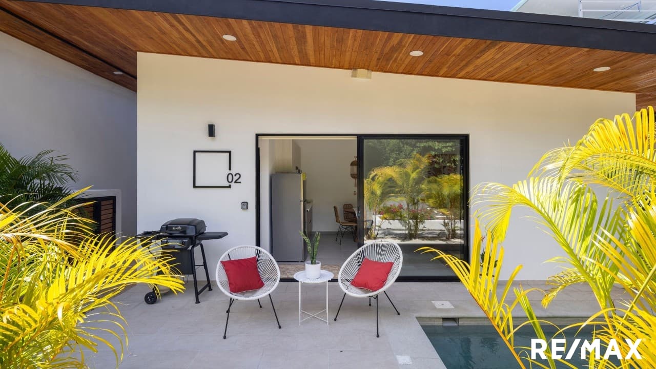 Distinctive Boutique Multi-family Beach Development, photo 9