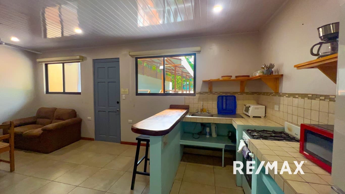 Turnkey 6-Unit Investment Property for Sale in Beautiful Jaco Beach, photo 9