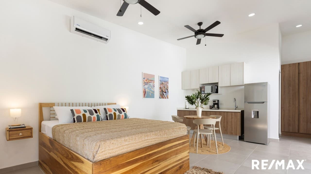 Distinctive Boutique Multi-family Beach Development, photo 20