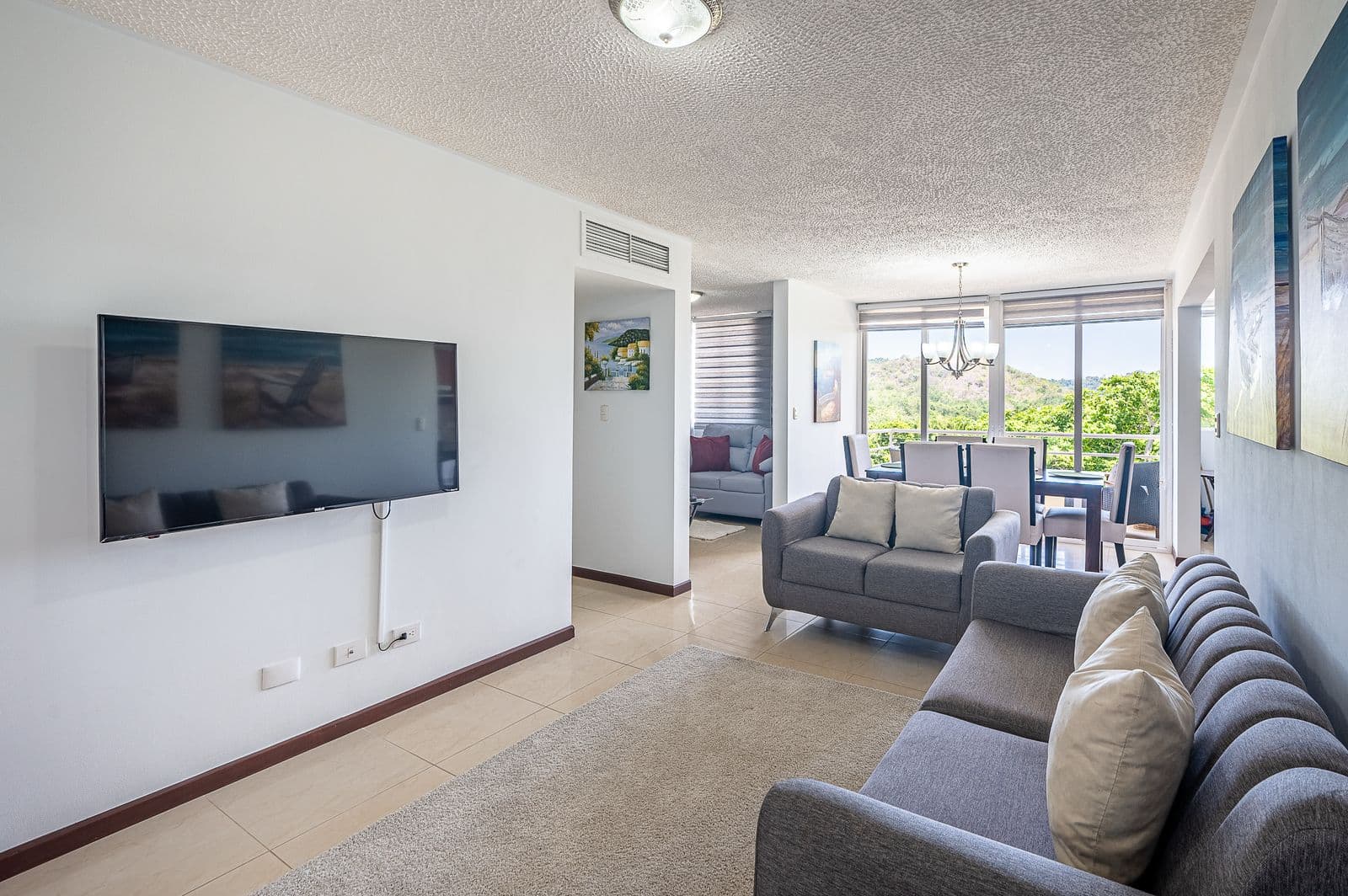 Newly Remodeled Costa Linda, photo 3