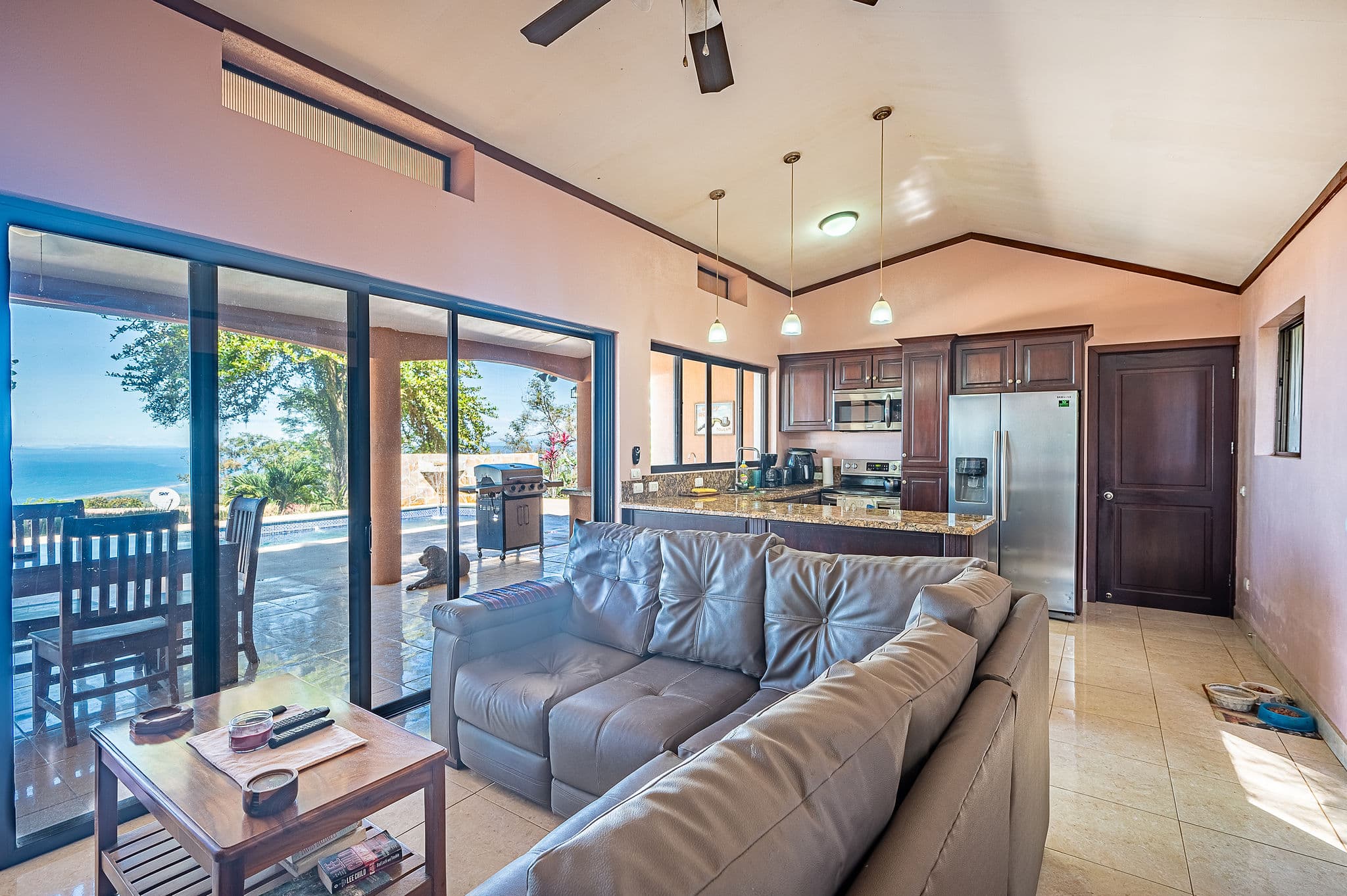 Unobstructive Ocean and Mountain Views, photo 5