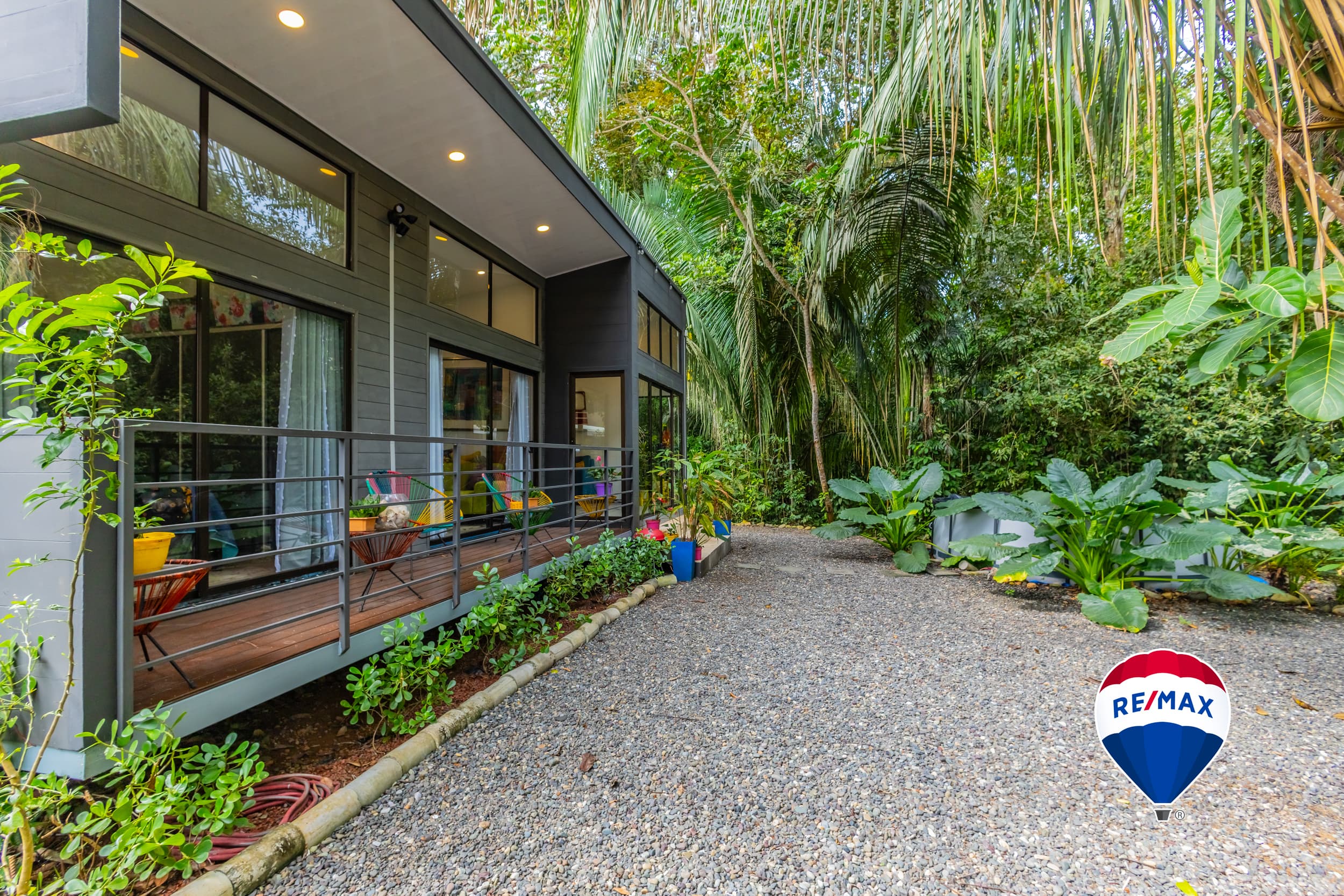 Turnkey Tropical Retreat | Near Beach, photo 19