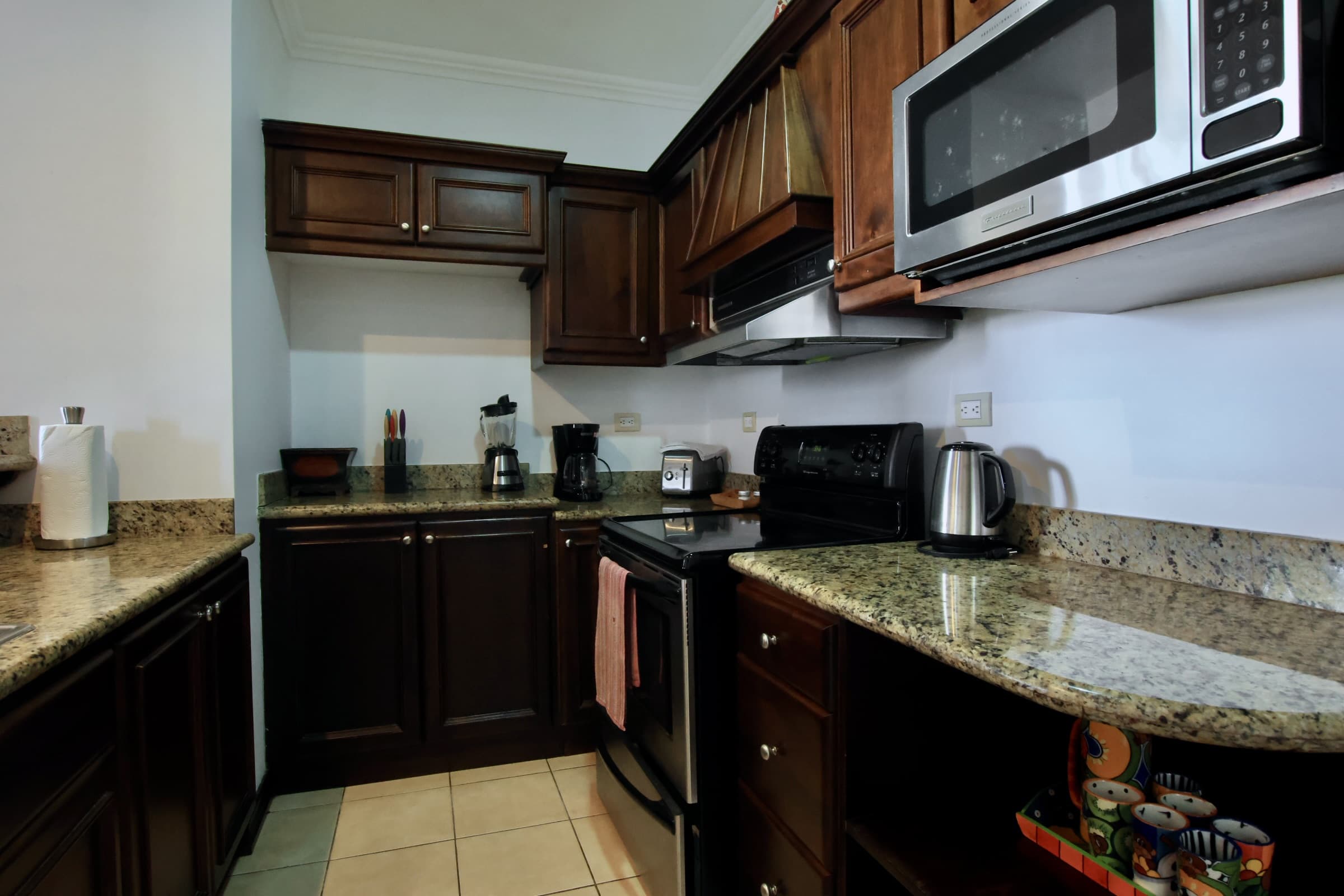 Ocean View Del Pacifico condo, photo 6
