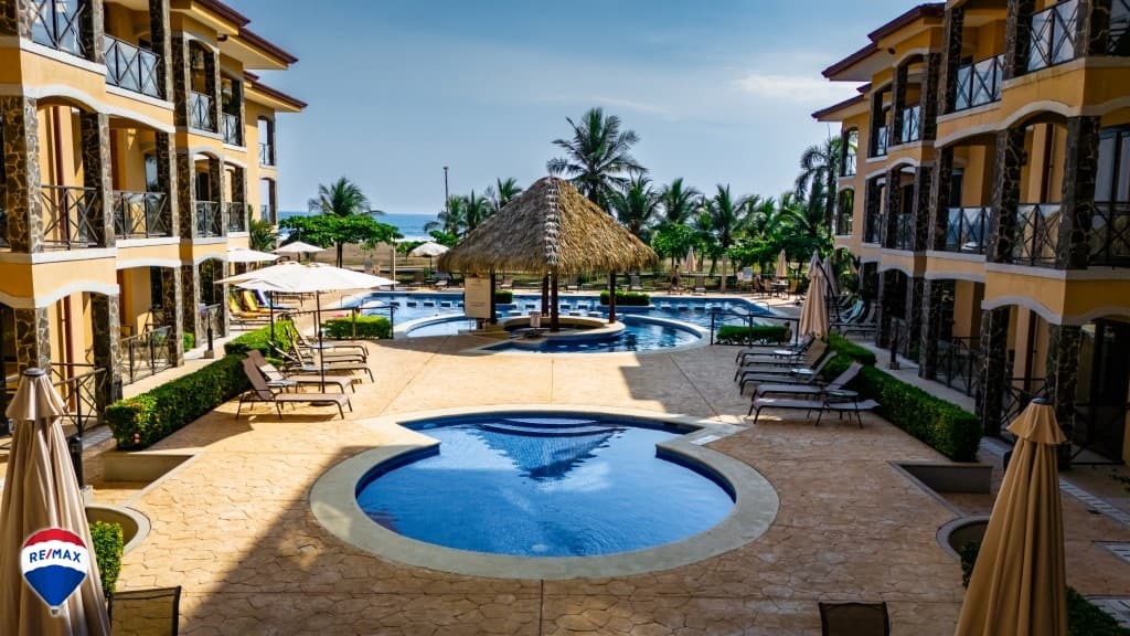 Ocean View Condo I Priced to Sell!!!, photo 2