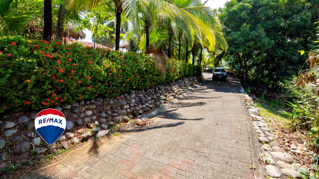 Huge Pool | Outdoor Kitchen | Big Yard | Near the Beach, photo 2