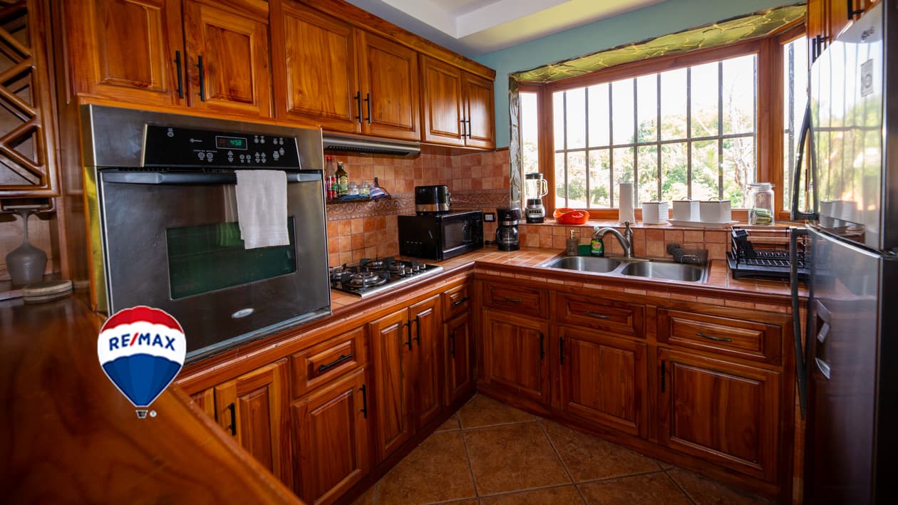 Huge Pool | Outdoor Kitchen | Big Yard | Near the Beach, photo 15