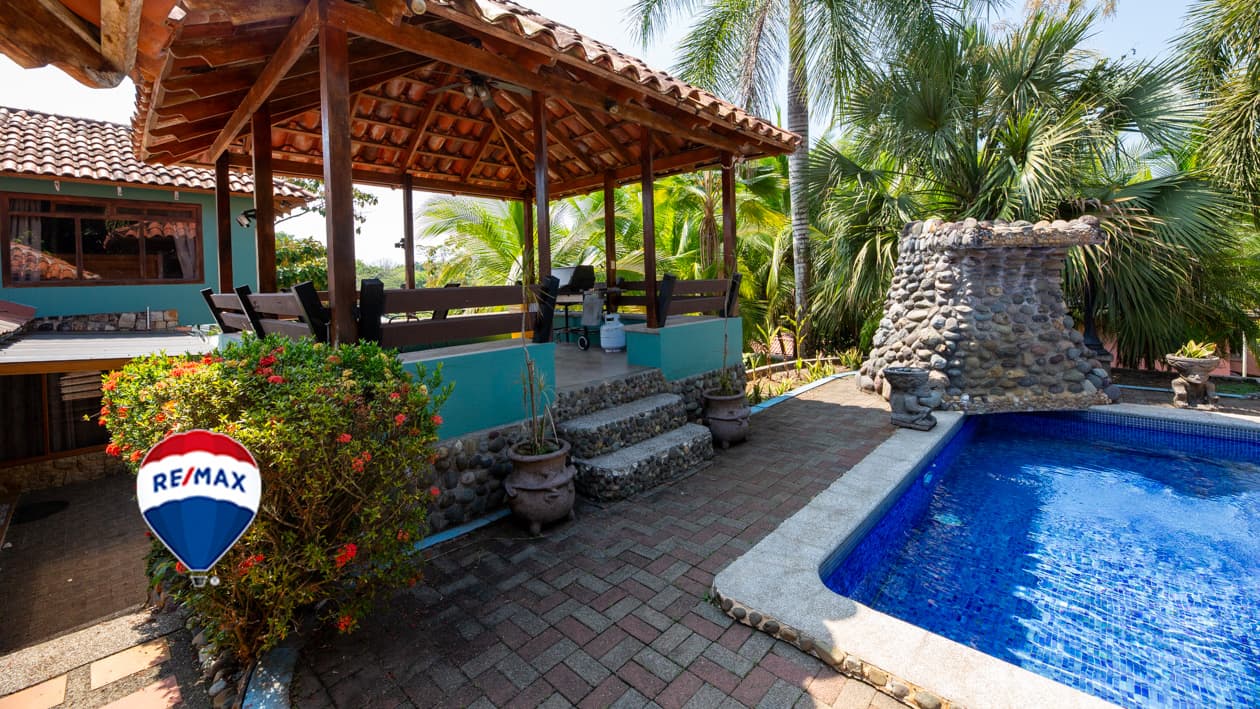 Huge Pool | Outdoor Kitchen | Big Yard | Near the Beach, photo 21