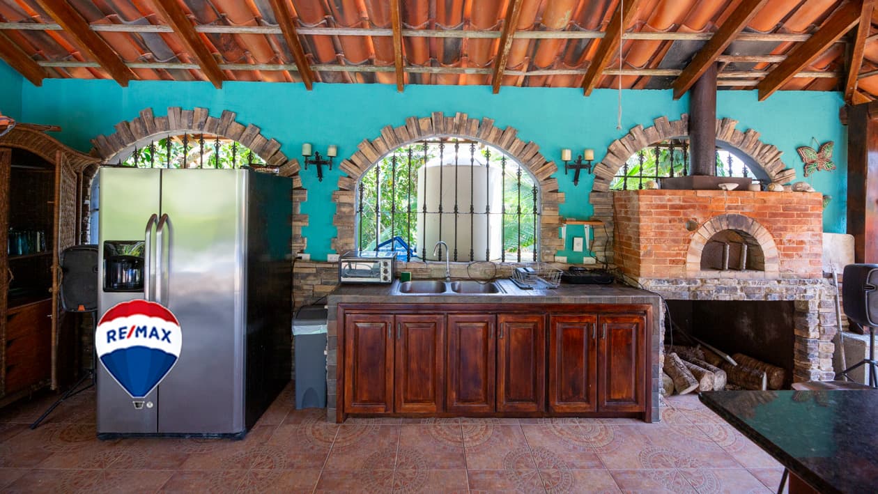 Huge Pool | Outdoor Kitchen | Big Yard | Near the Beach, photo 24