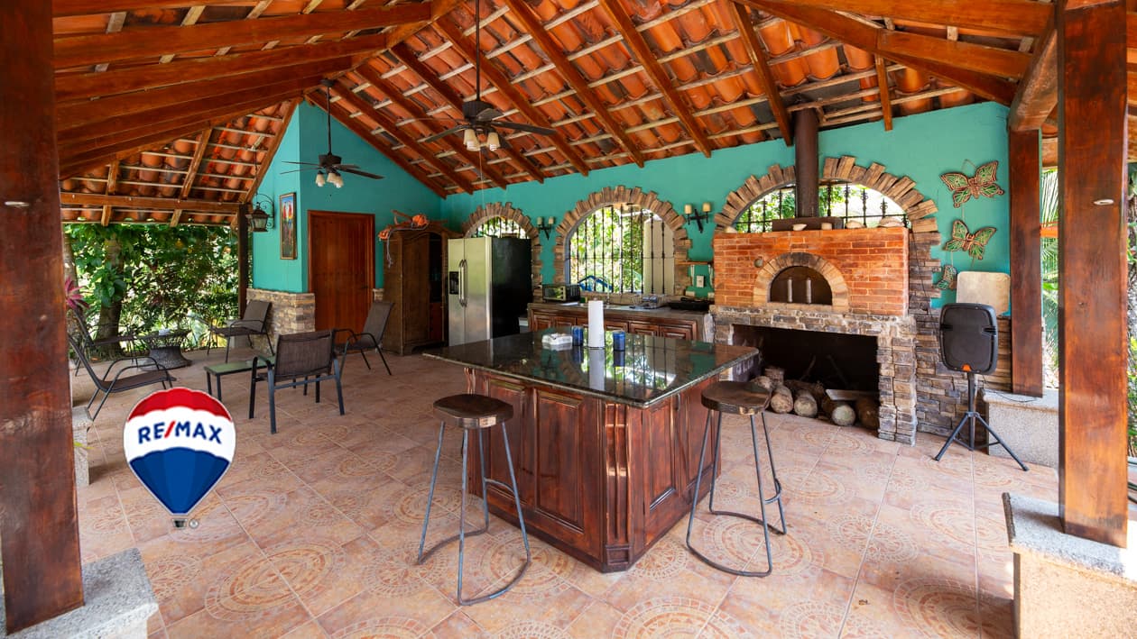 Huge Pool | Outdoor Kitchen | Big Yard | Near the Beach, photo 25