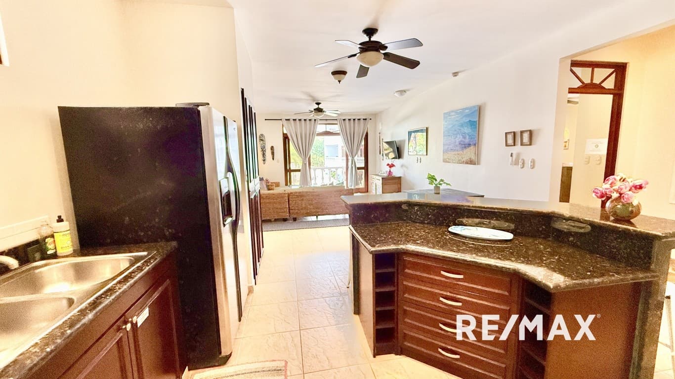 Wake Up to Waves – 3 bedrooms Beachfront Beauty in Jacó, photo 26