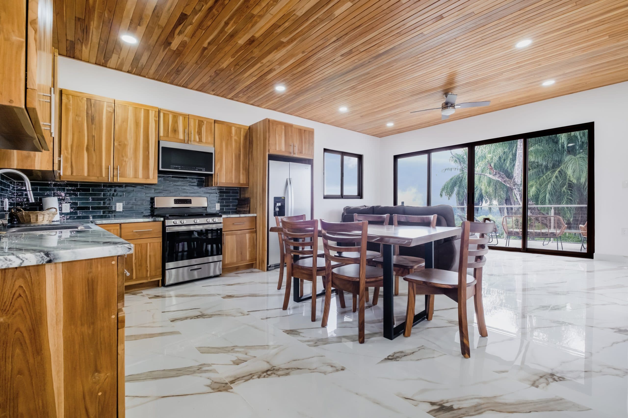 Luxury Mountain Home with Ocean Views – Playa Hermosa Area, photo 4