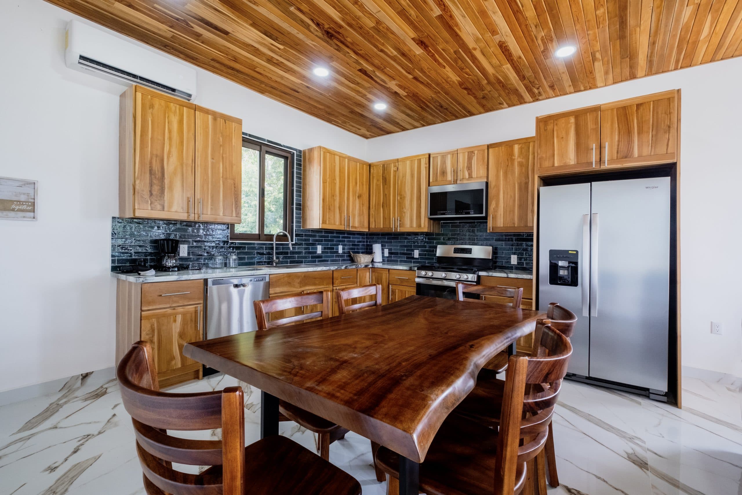Luxury Mountain Home with Ocean Views – Playa Hermosa Area, photo 15