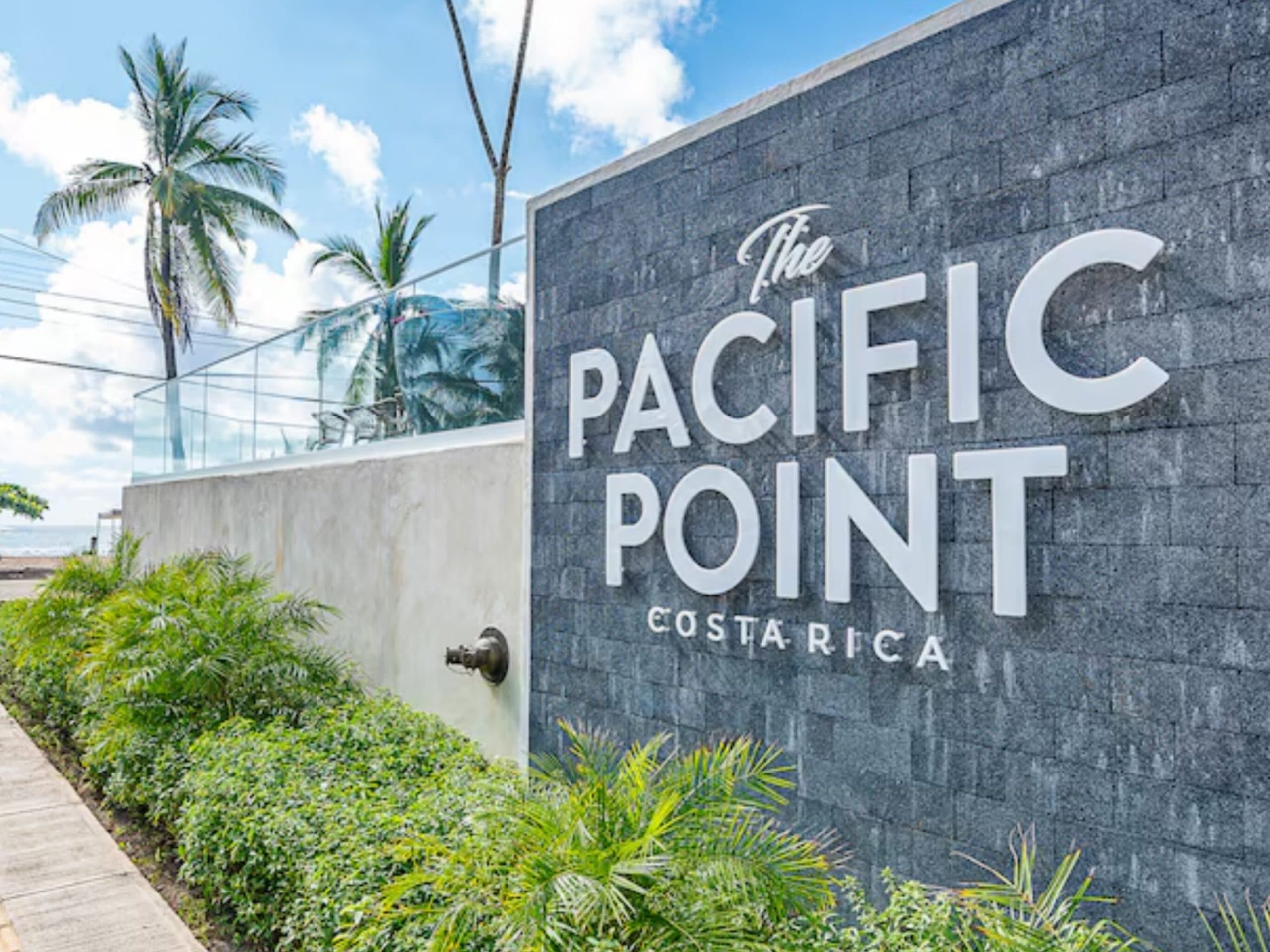 Pacific Point Penthouse, photo 2