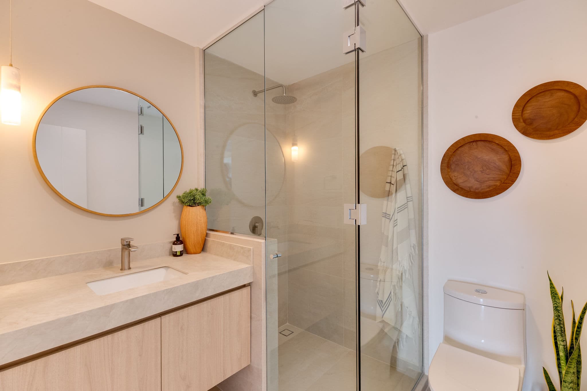 Luxury Organic Modern Oceanview Condo, photo 12