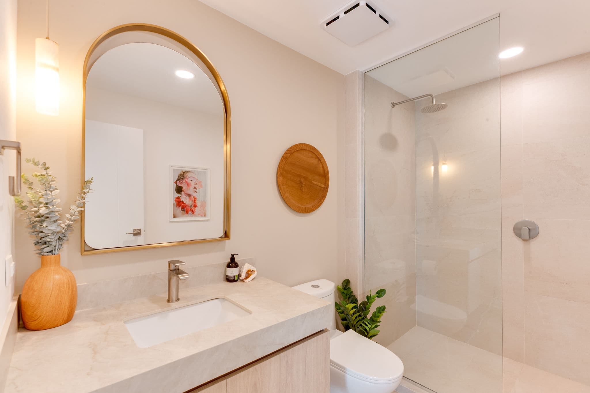 Luxury Organic Modern Oceanview Condo, photo 3