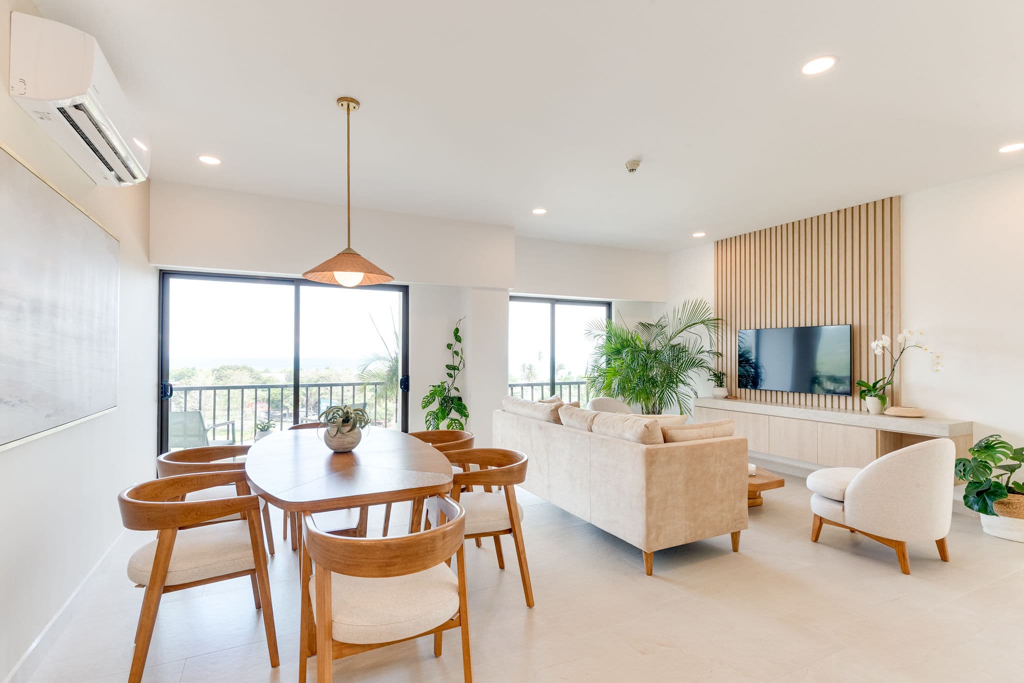 Luxury Organic Modern Oceanview Condo, photo 5