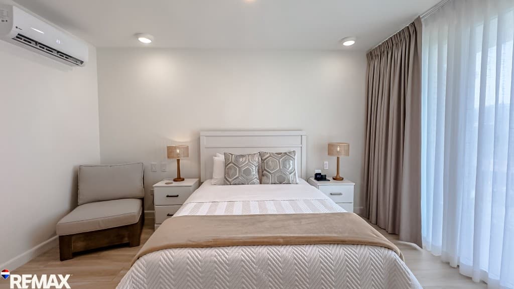 Ocean View Condo at Pacific Point – Modern Luxury on the 7th Floor, photo 3