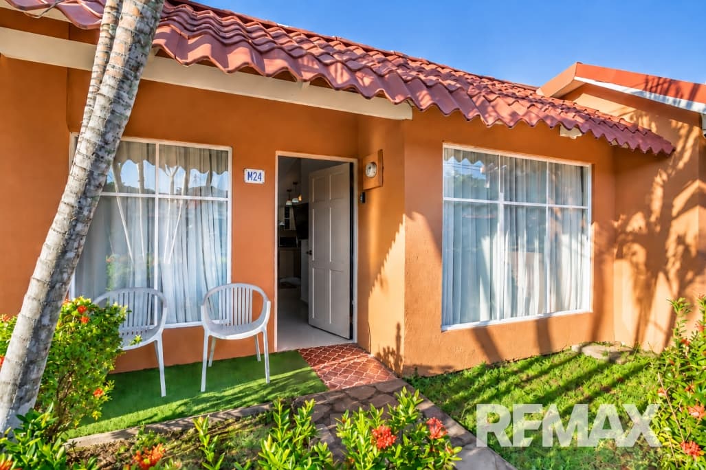 Newly Remodeled Beach Condo | Prime Rental Investment, photo 23