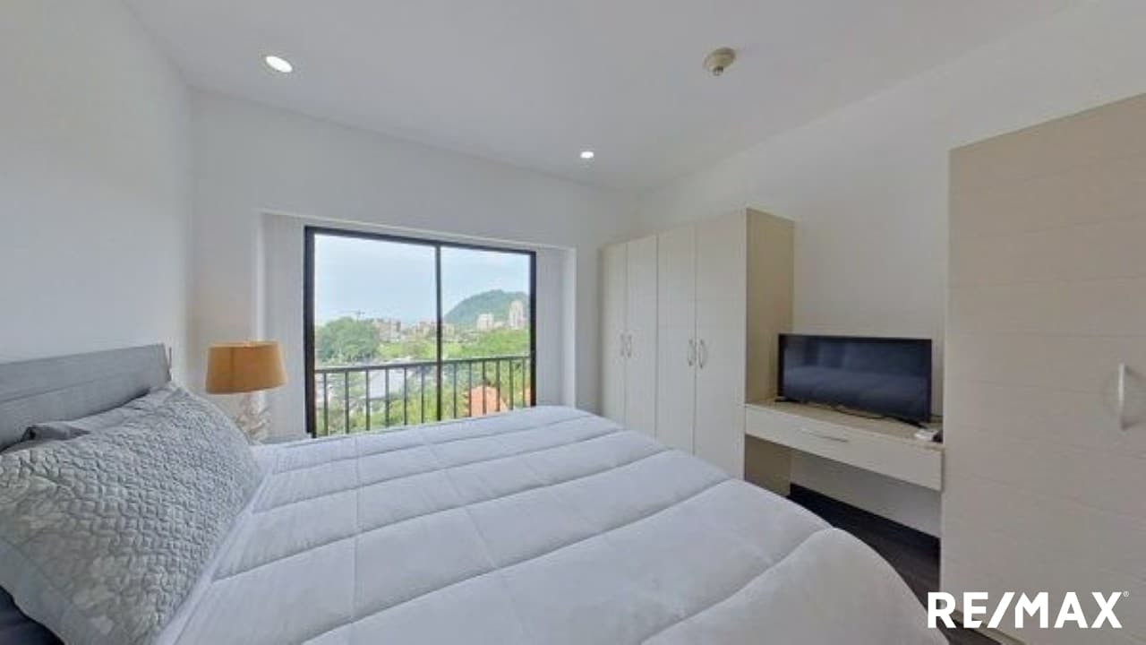 Jaco Bay Gem, photo 4