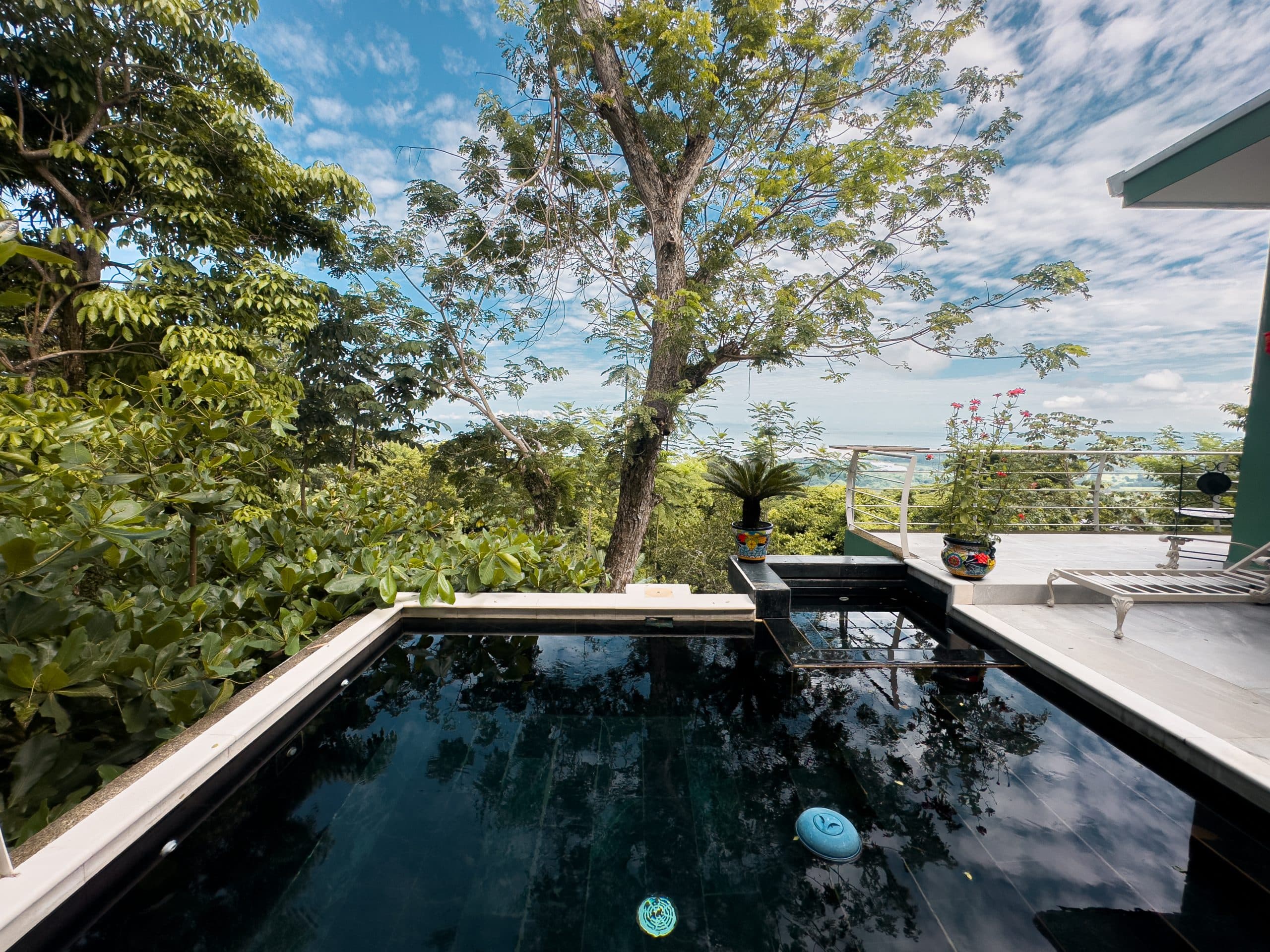 Costa Rica home with ocean and mountain views, photo 15