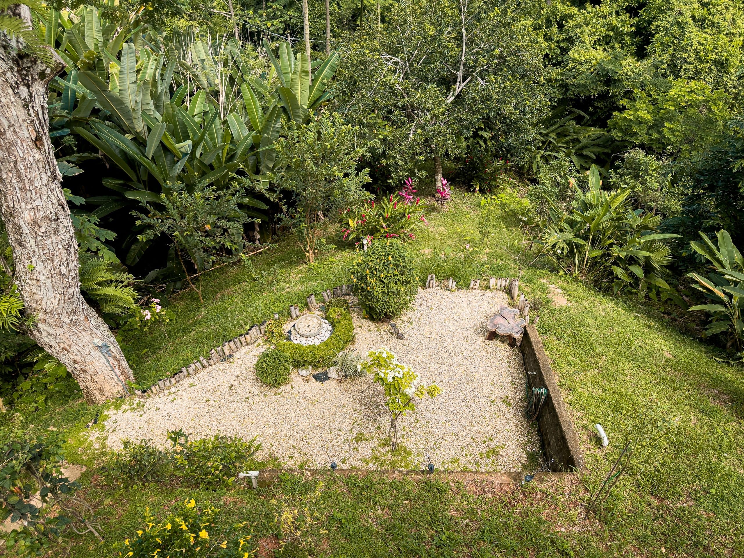 Costa Rica home with ocean and mountain views, photo 17