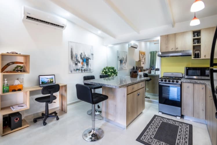 Newly Remodeled Beach Condo | Prime Rental Investment, photo 5