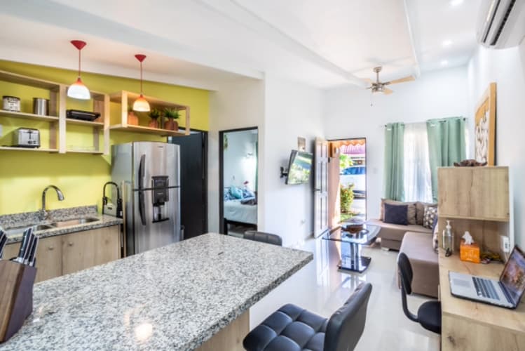 Newly Remodeled Beach Condo | Prime Rental Investment, photo 7