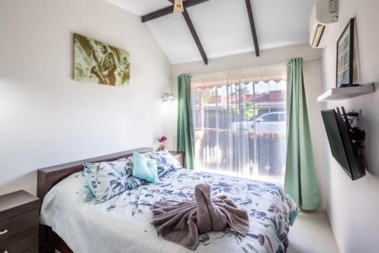 Newly Remodeled Beach Condo | Prime Rental Investment, photo 8