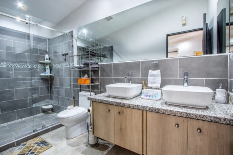 Newly Remodeled Beach Condo | Prime Rental Investment, photo 9