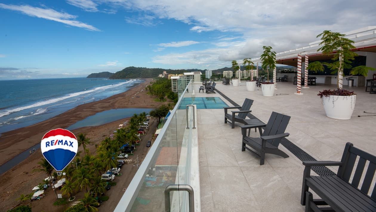 Beach Front Ocean View Pacific Point Efficiency Condo, photo 5