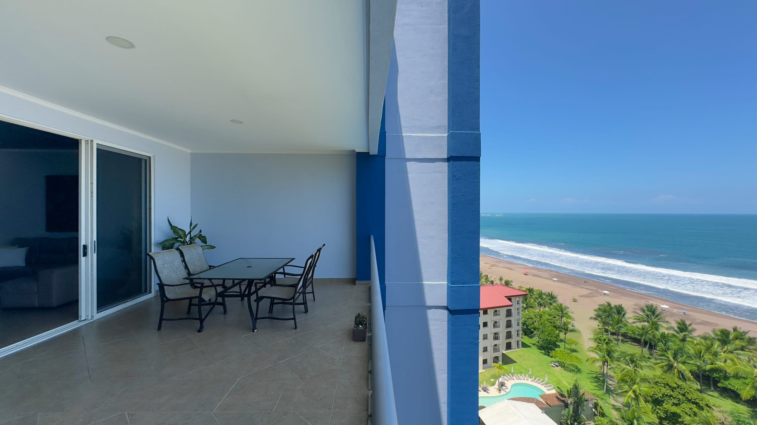 Scenic Oceanfront Condo Breakwater Point Jaco