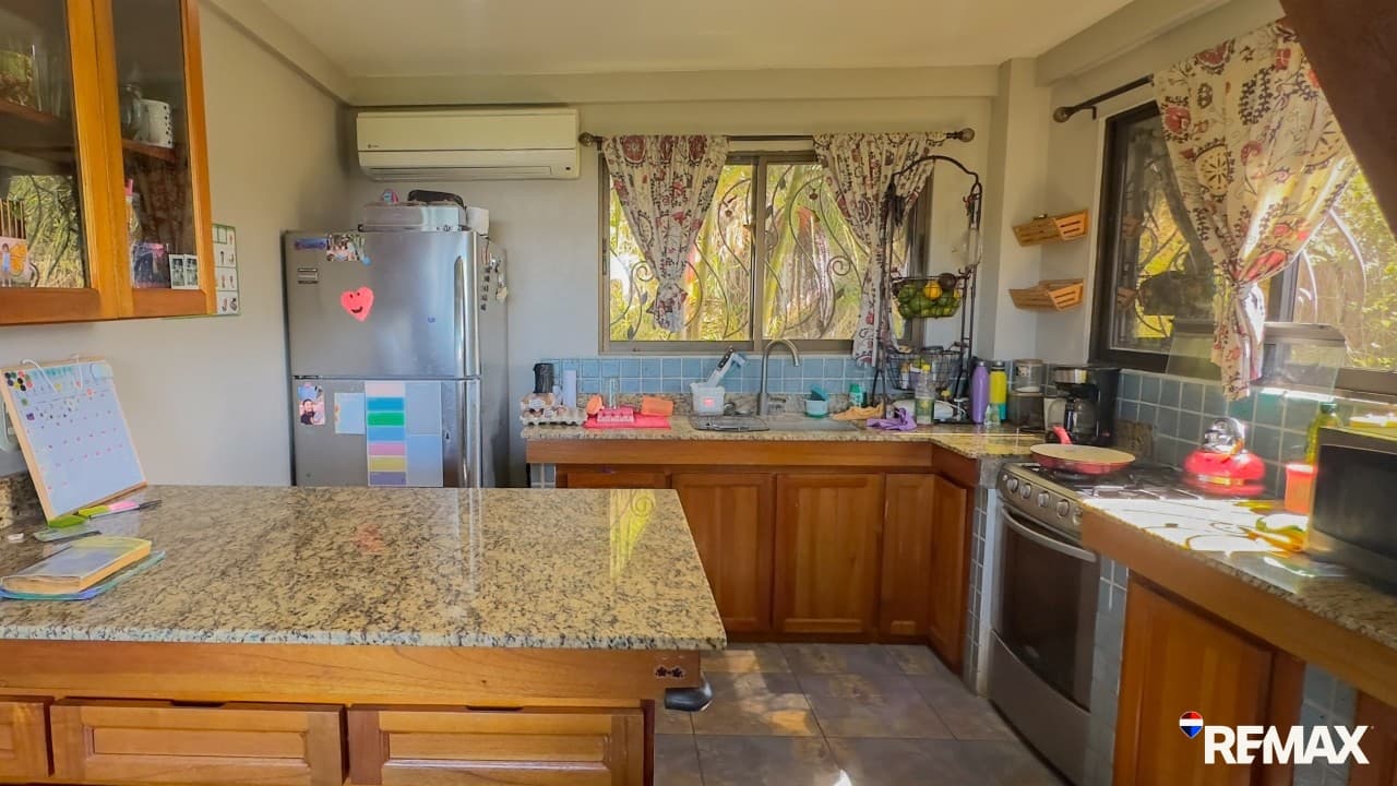 2 Oceanview homes Playa Hermosa, photo 5