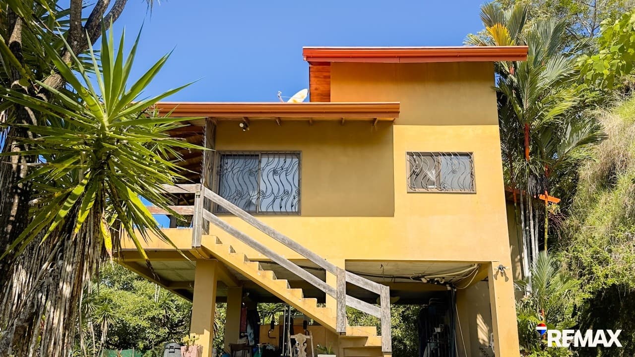 2 Oceanview homes Playa Hermosa, photo 2