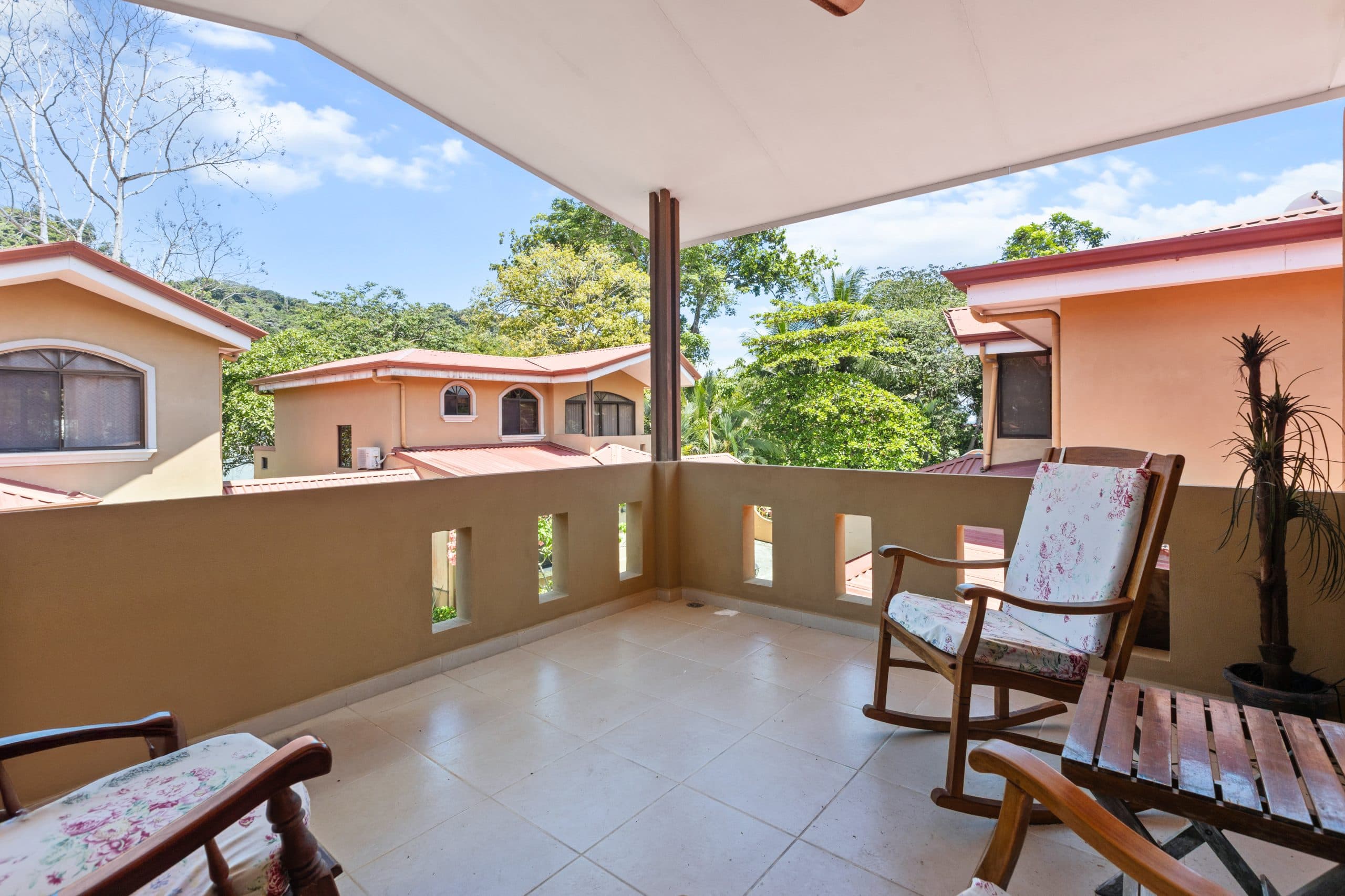 4 Bedroom South End Condo| Direct Beach Access, photo 20