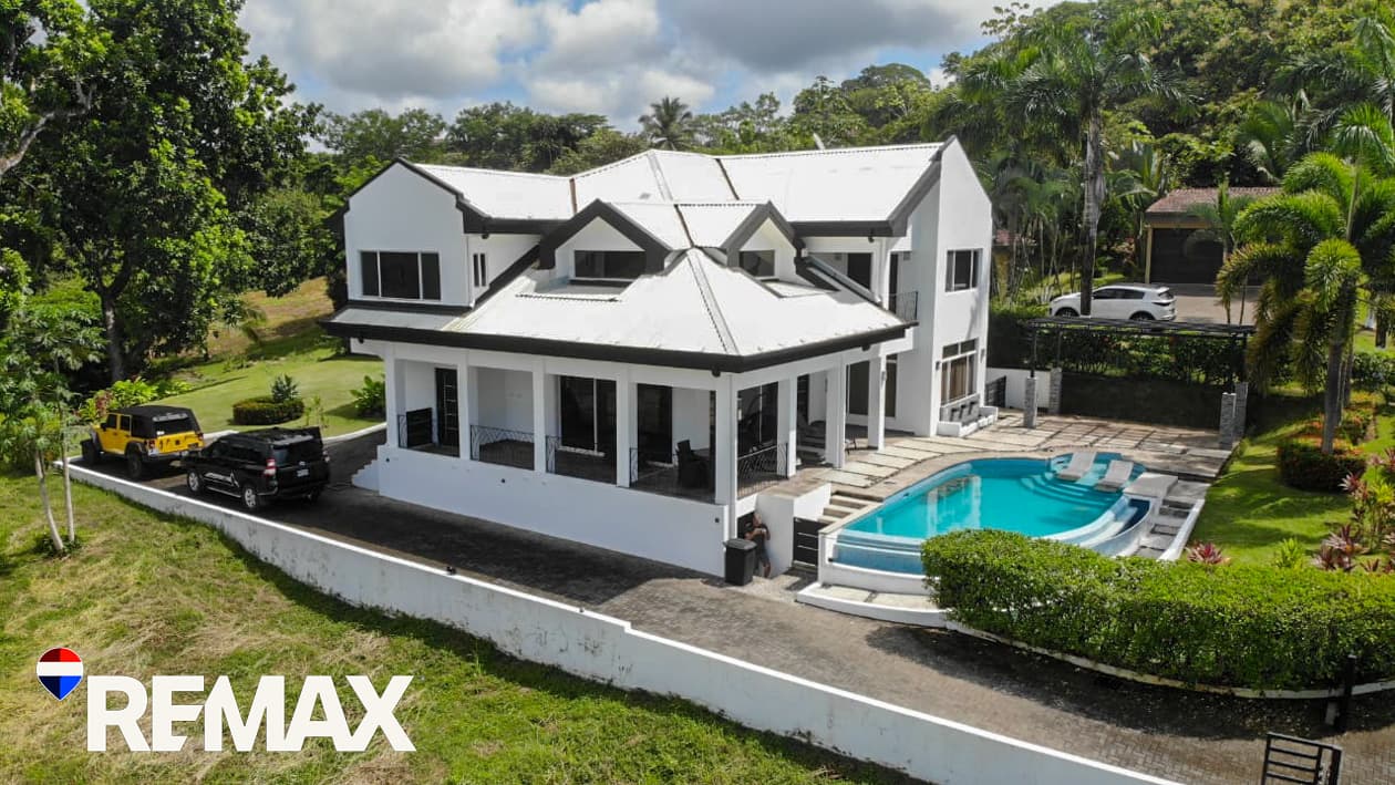 Stunning Ocean View Home | Gated Community, photo 5