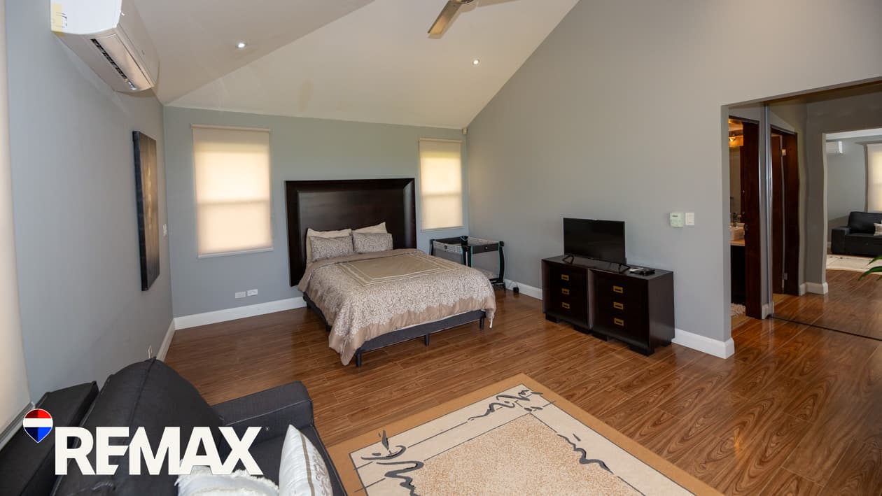 Stunning Ocean View Home | Gated Community, photo 9