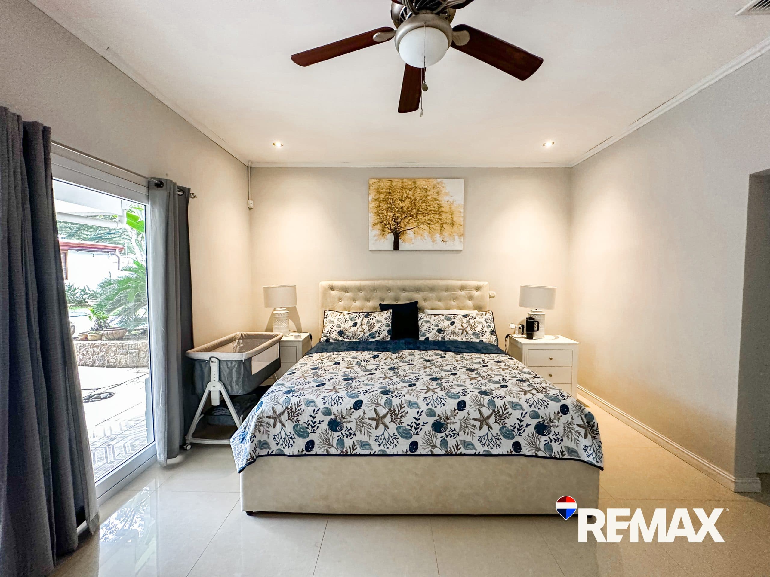 Vacation Oasis Villa | 6 Bedrooms | 2 Guest Houses, photo 15