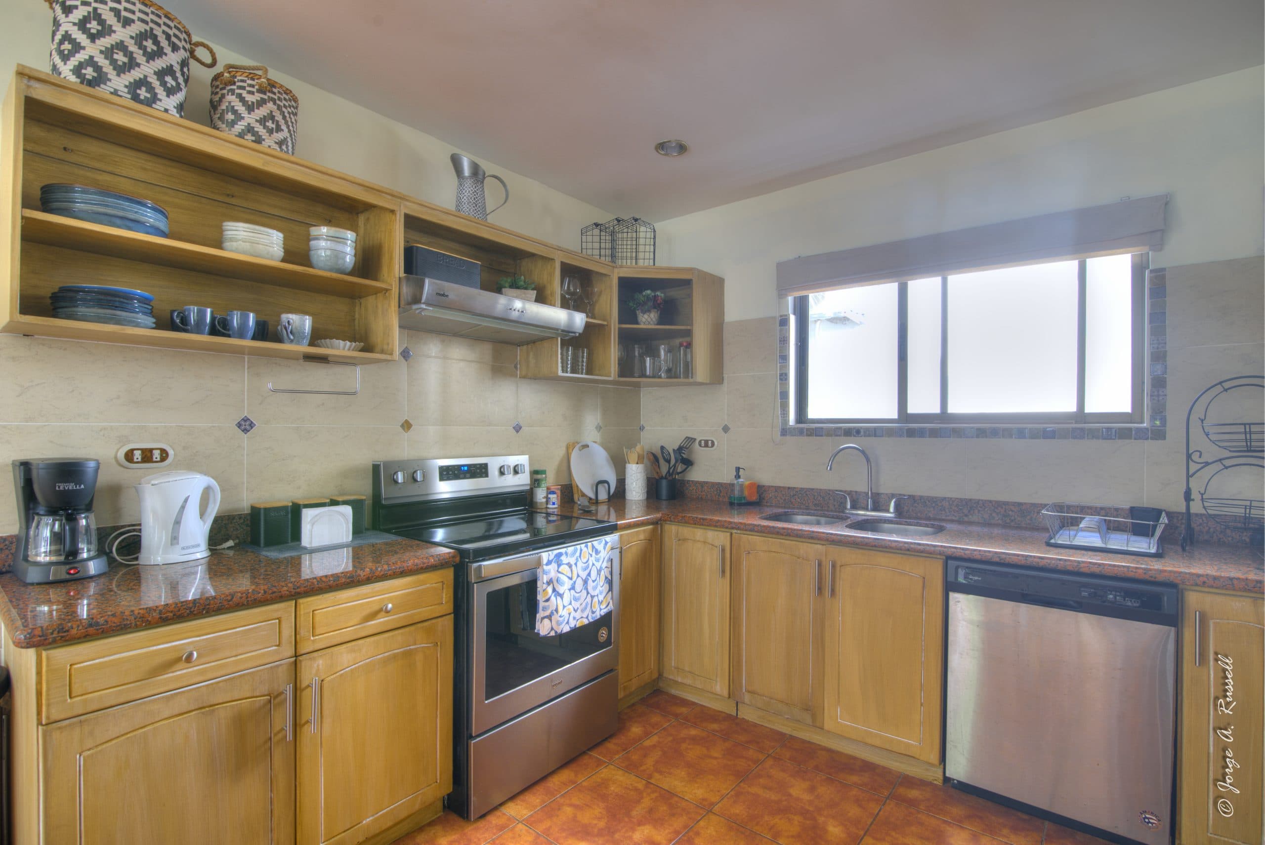 Stunning Beachfront La Flor Single-Family Home, photo 11