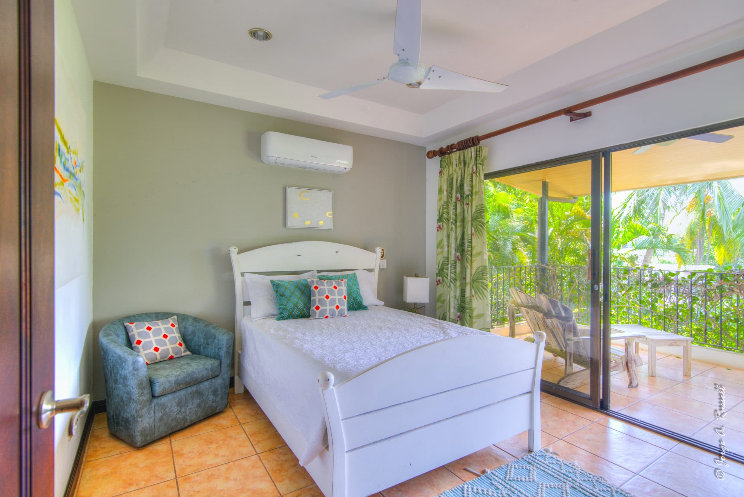 Stunning Beachfront La Flor Single-Family Home, photo 17