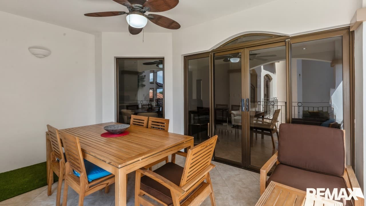 Oceanfront Luxury Living at Tres Regalos 203N, photo 15