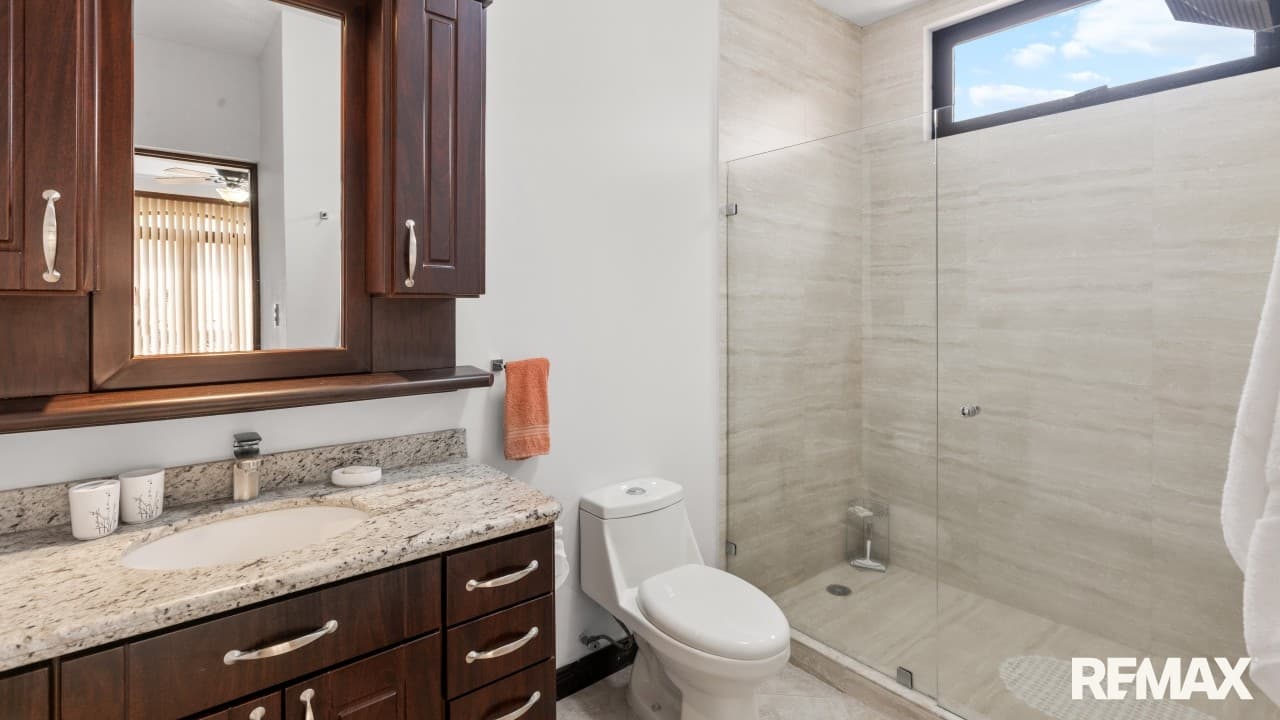 Oceanfront Luxury Living at Tres Regalos 203N, photo 21