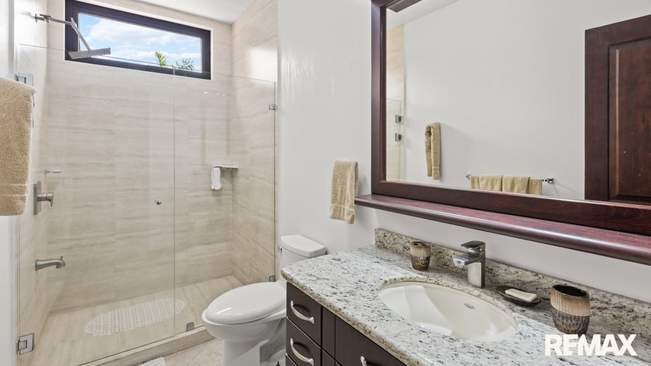 Oceanfront Luxury Living at Tres Regalos 203N, photo 28