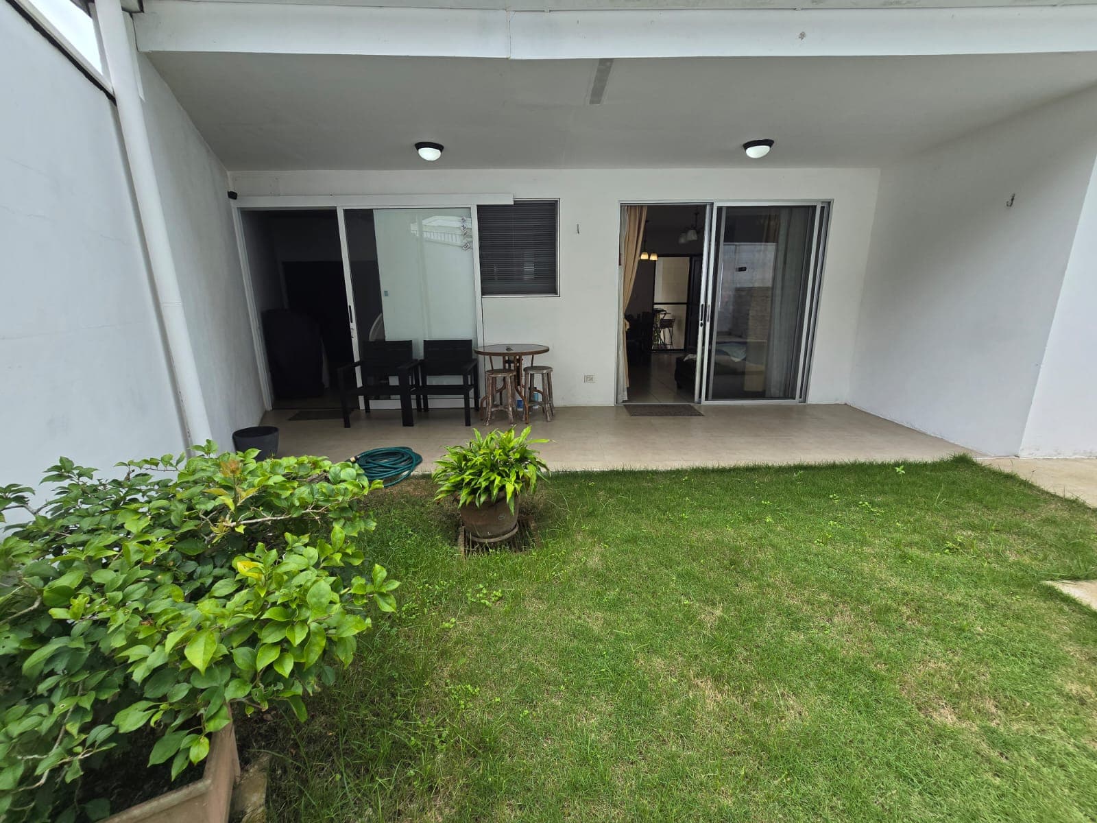Herradura Beach Tropical Retreat Three-Bedroom House, photo 12