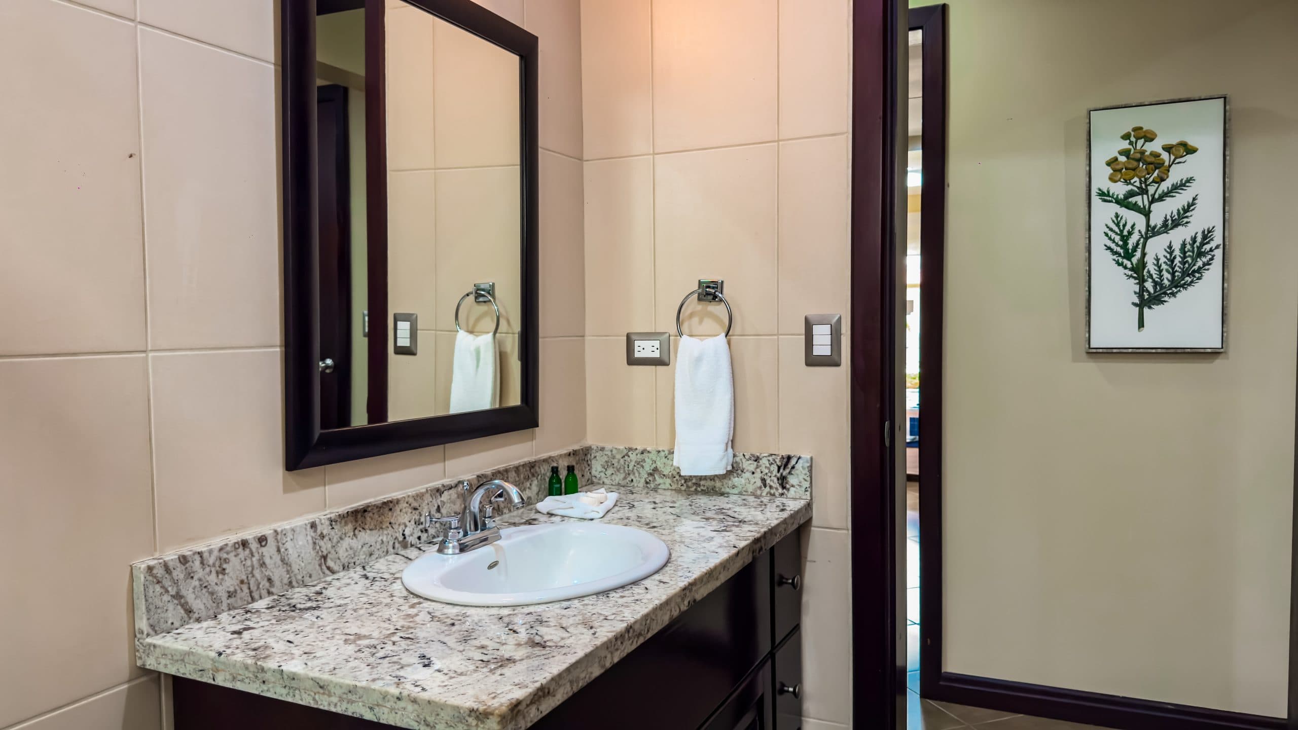 Stylish Jaco Beach Condo | Walk to Ocean, photo 14