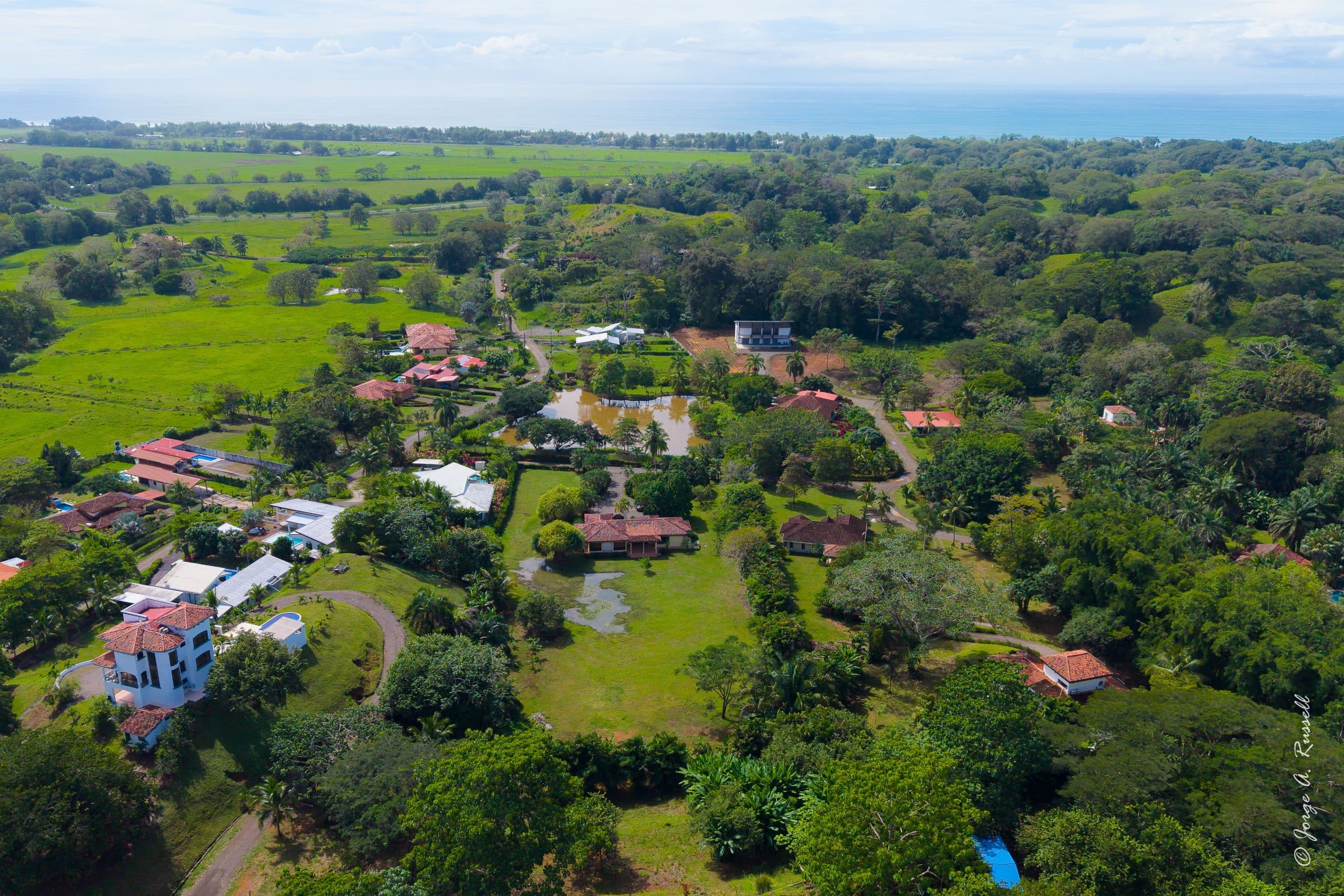 Build-Ready Flat Lot Near Bejuco Beach, photo 10
