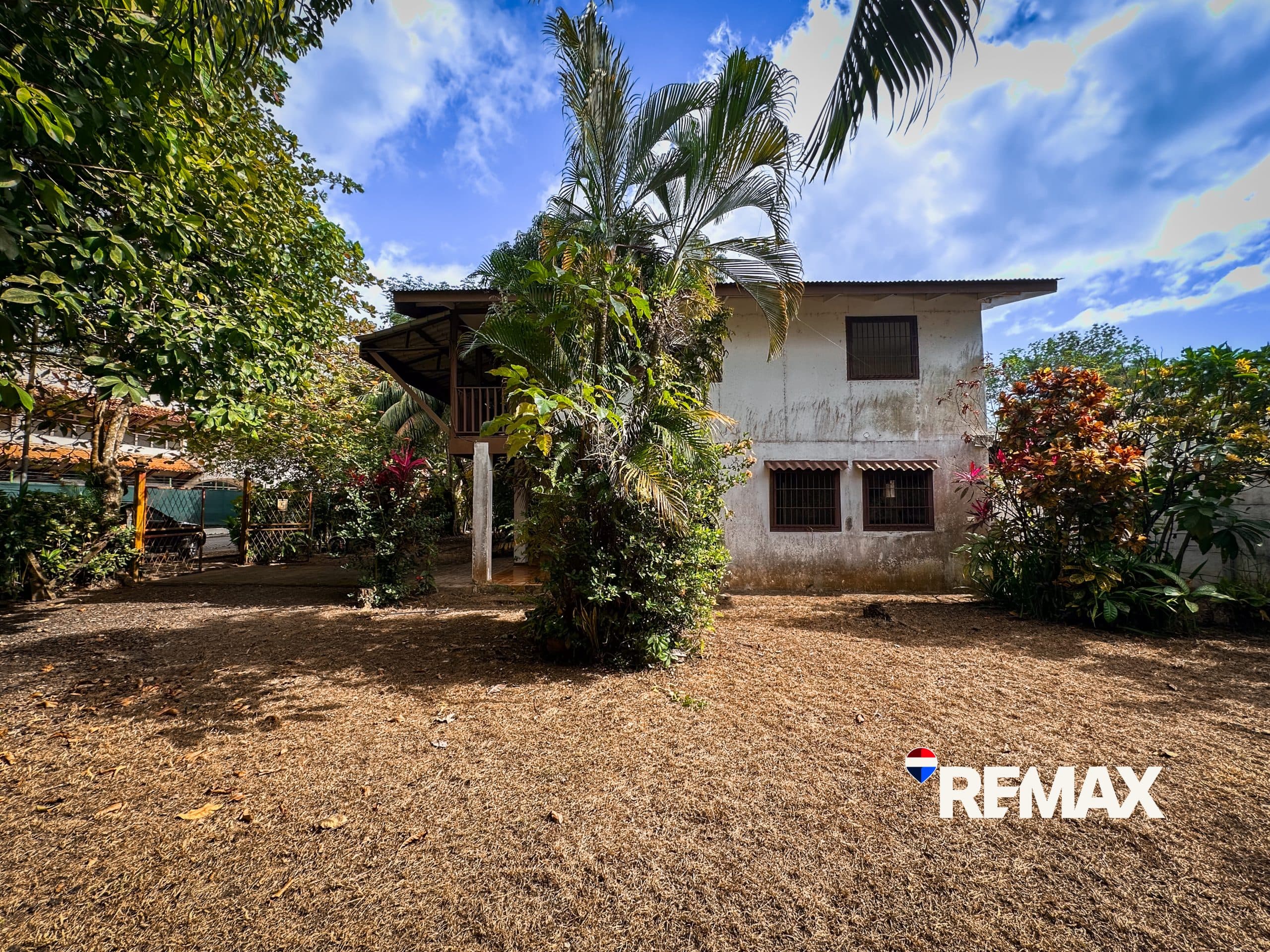 4 Bedroom Fixer Upper | Near Los Sueños, photo 15