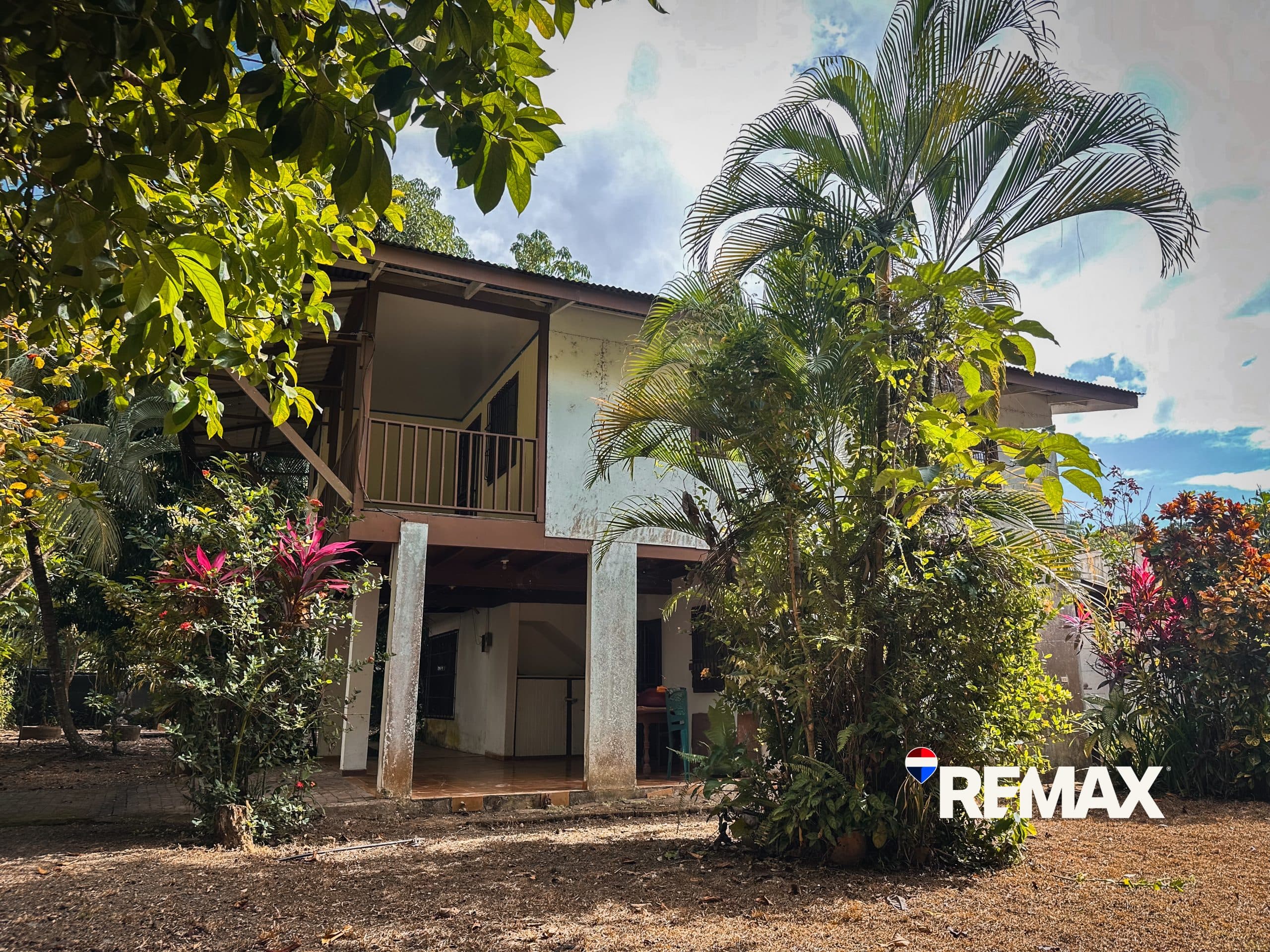 4 Bedroom Fixer Upper | Near Los Sueños, photo 16