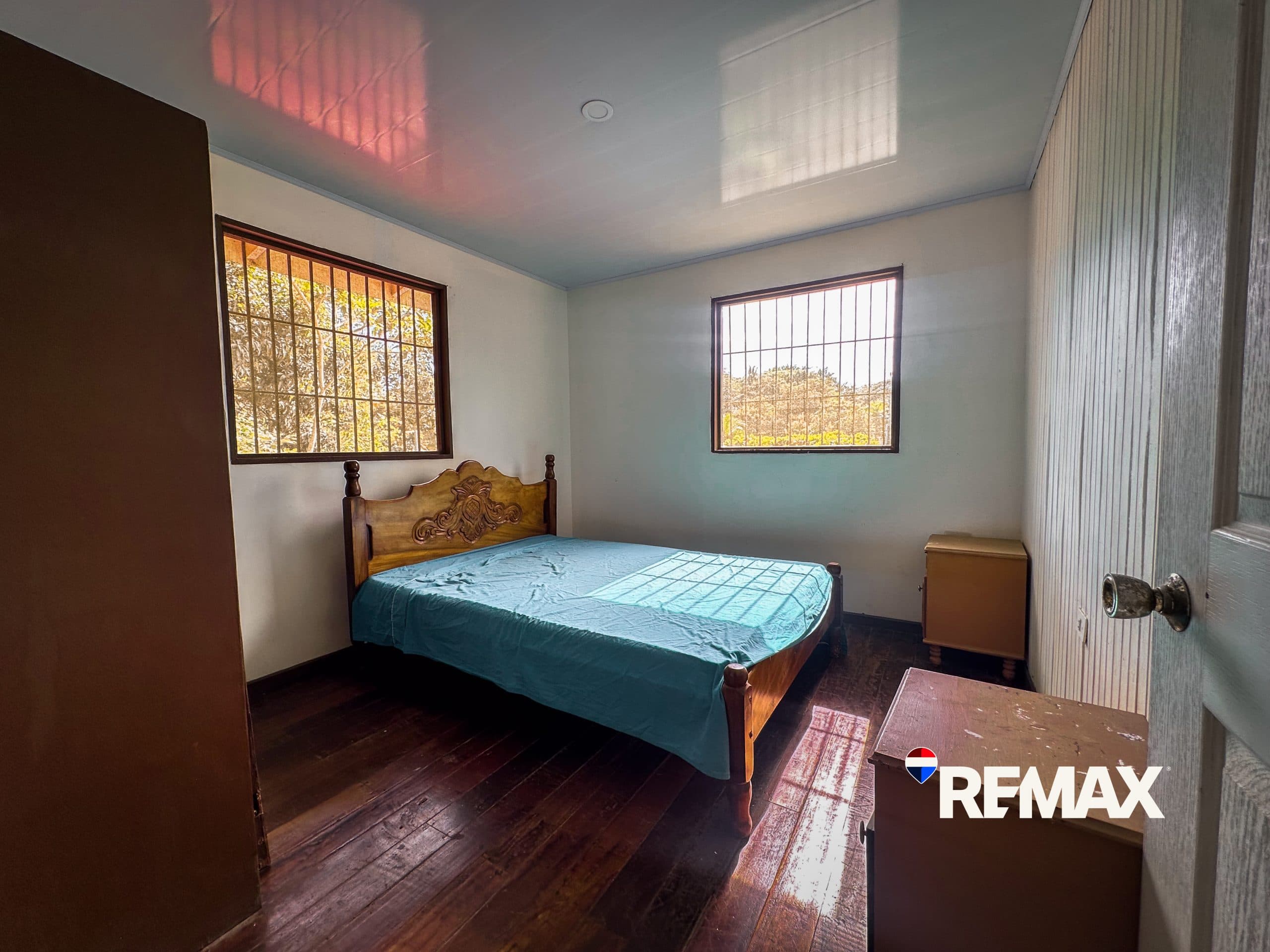 4 Bedroom Fixer Upper | Near Los Sueños, photo 28