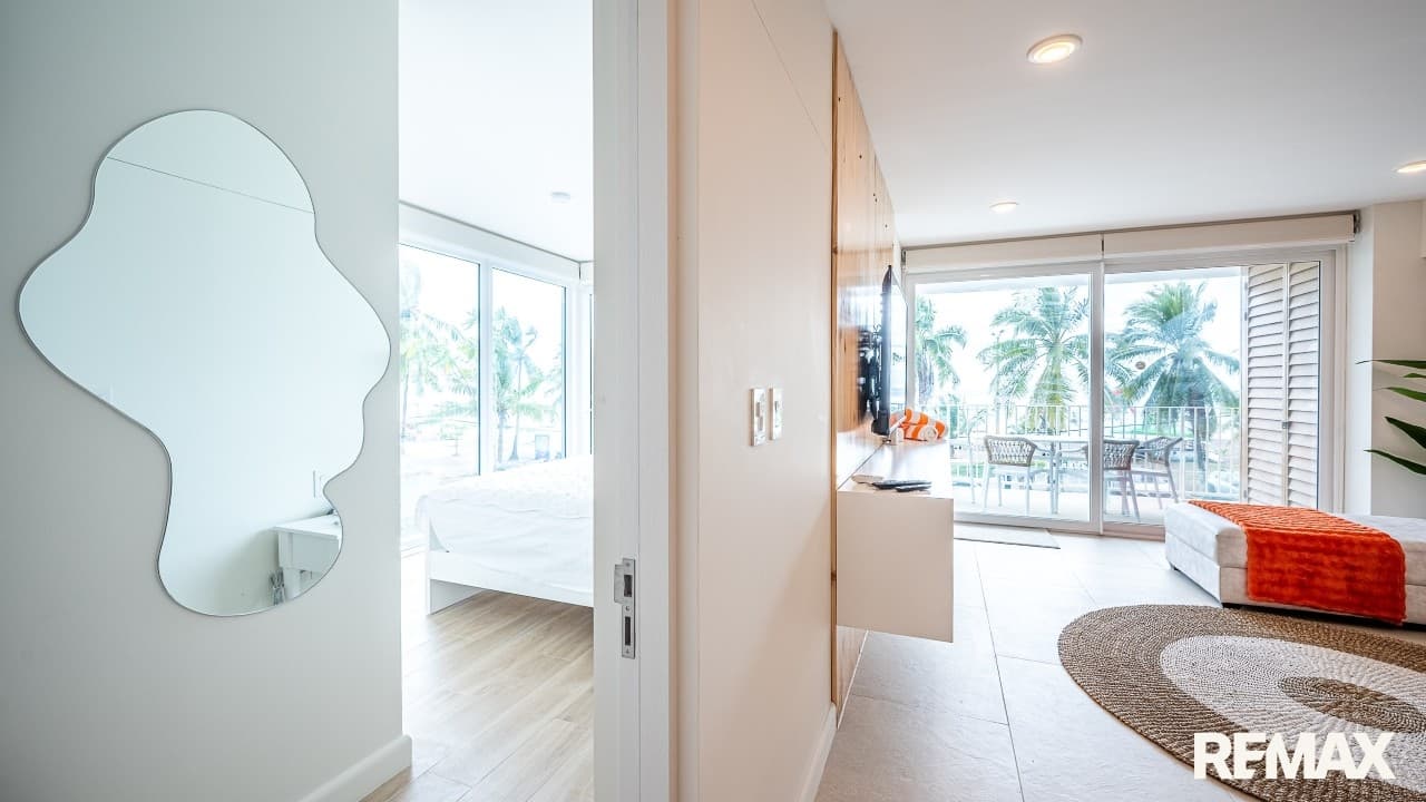 The Pacific Point 202 Oceanfront 3-bedroom, photo 16